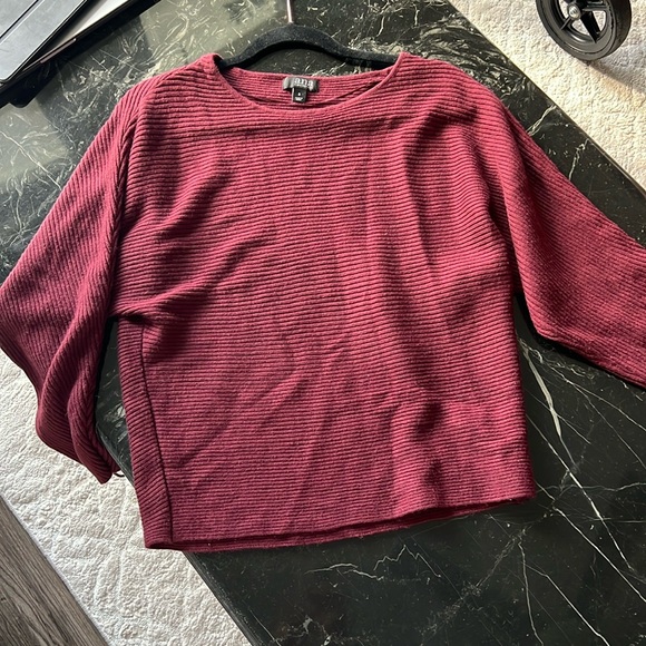 Maroon batwing ribbed sweater - Picture 1 of 3
